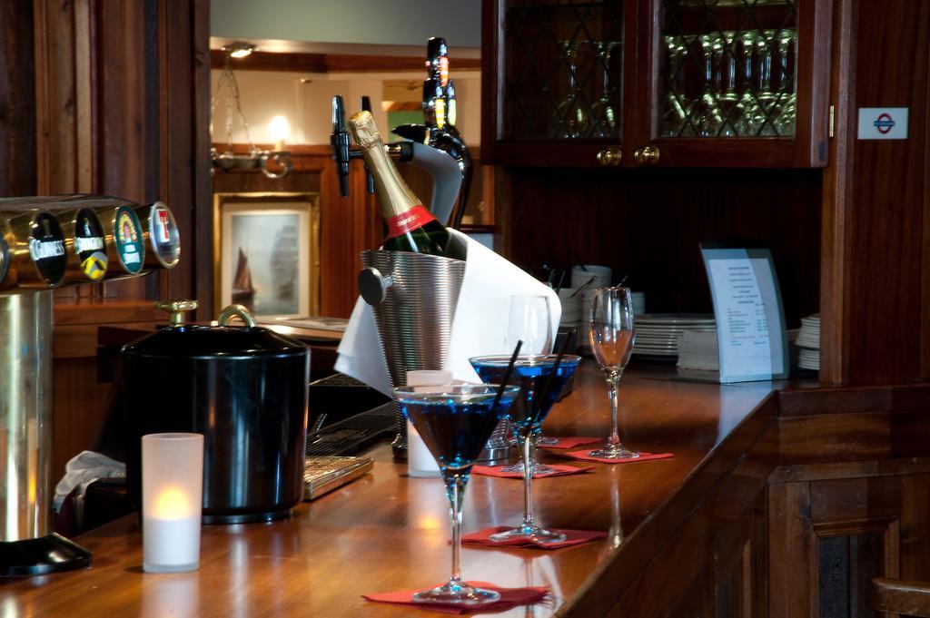 The Mariner Hotel Абърдийн Екстериор снимка