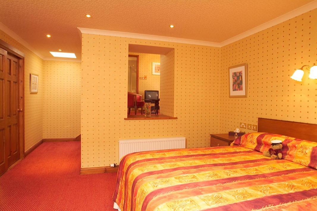 The Mariner Hotel Абърдийн Екстериор снимка